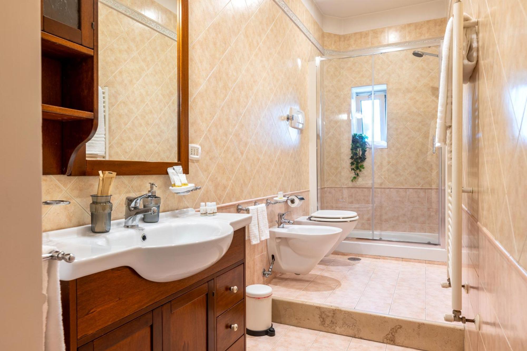 100Mq Maison Paradise - Central & Elegant Apt Bari Esterno foto
